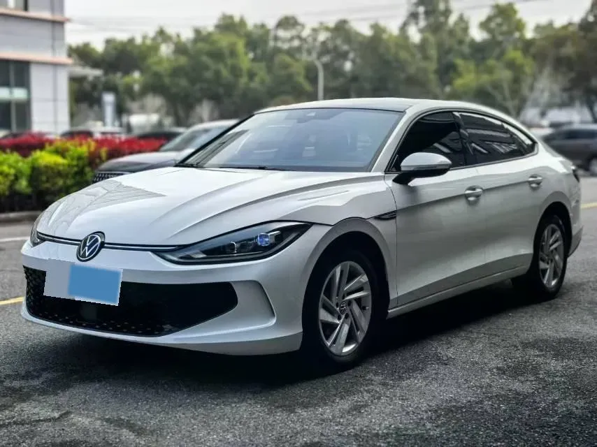 2022 Volkswagen Lavida 1.4T 150HP L4 7DCT,autocango,china used car exporter,china ev exporter,chinese used car exporter,chinese used ev exporter