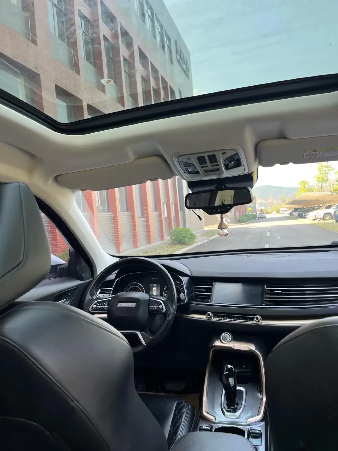 2021 Haval H6 1.5T 150HP L4 7DCT,autocango,china used car exporter,china ev exporter,chinese used car exporter,chinese used ev exporter