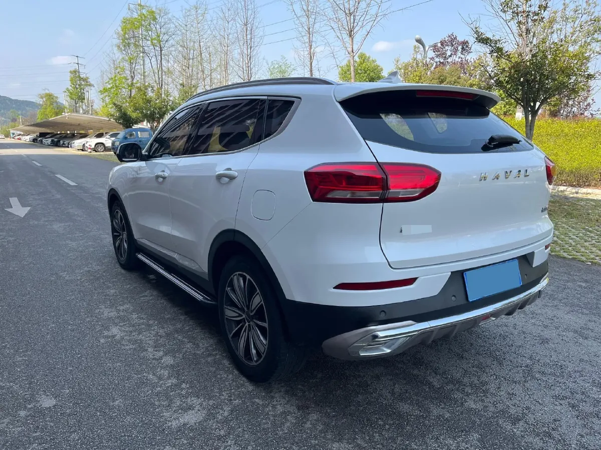2021 Haval H6 1.5T 150HP L4 7DCT,autocango,china used car exporter,china ev exporter,chinese used car exporter,chinese used ev exporter