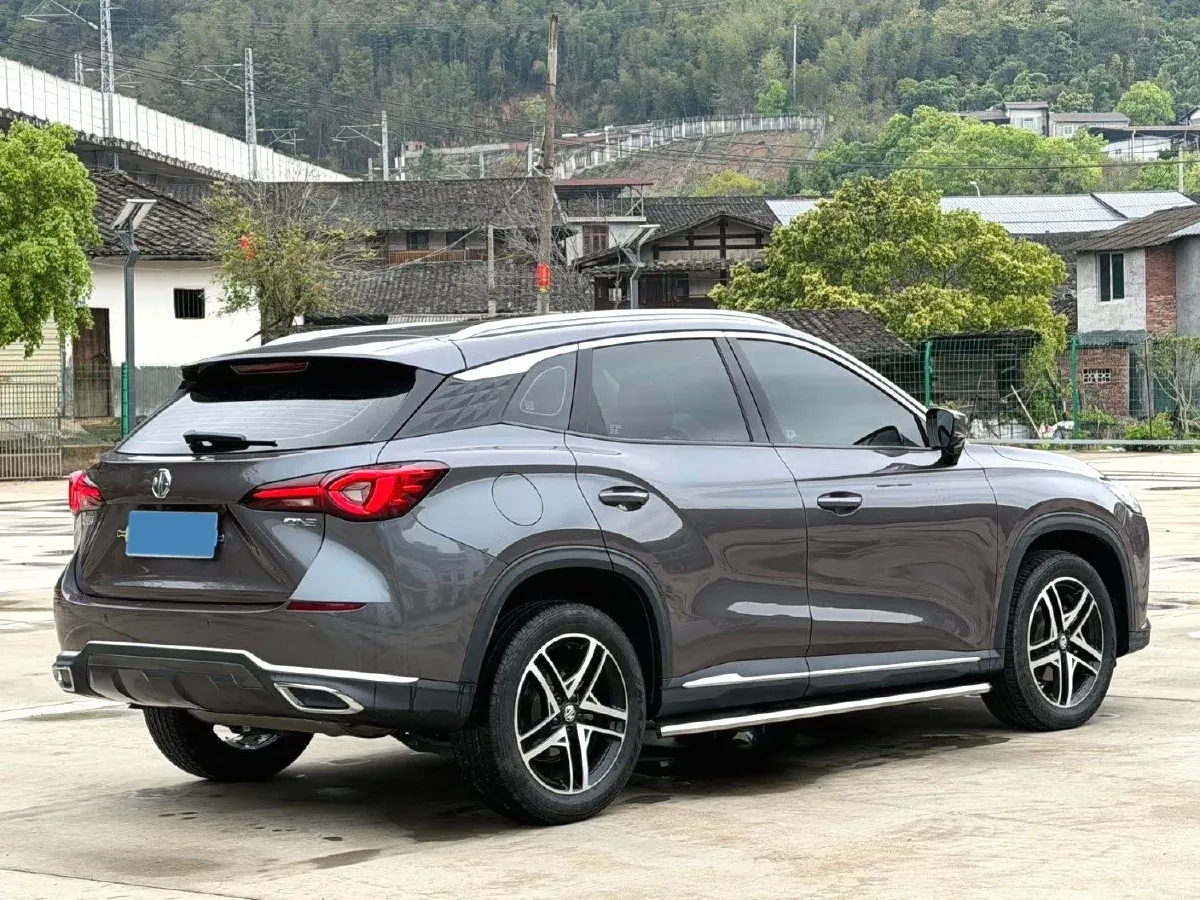 2023 MG ONE 1.5T 181HP L4 CVT,autocango,china used car exporter,china ev exporter,chinese used car exporter,chinese used ev exporter