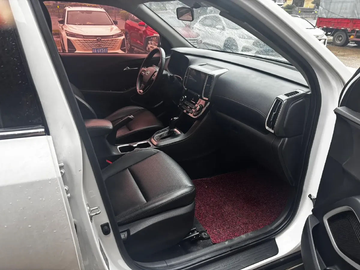 2019 Hyundai ix35 2.0L 160HP L4 6AT,autocango,china used car exporter,china ev exporter,chinese used car exporter,chinese used ev exporter