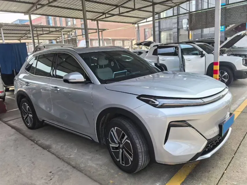 2025 WuLing XingGuangS 1.5L 106HP L4 E-CVT PHEV,autocango,china used car exporter,china ev exporter,chinese used car exporter,chinese used ev exporter