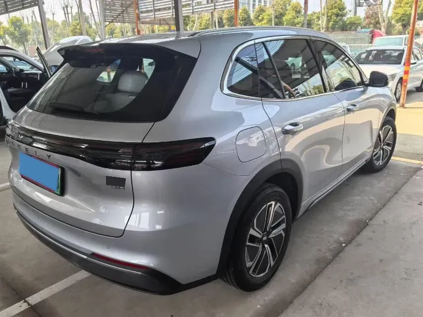 2025 WuLing XingGuangS 1.5L 106HP L4 E-CVT PHEV,autocango,china used car exporter,china ev exporter,chinese used car exporter,chinese used ev exporter