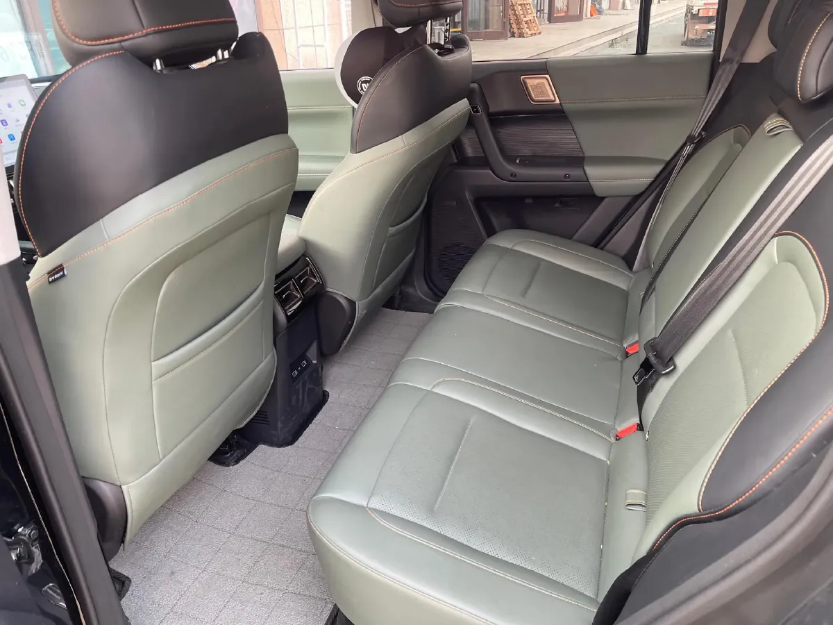 2024 iCAR iCAR 03 BEV 50.63KWH,autocango,china used car exporter,china ev exporter,chinese used car exporter,chinese used ev exporter