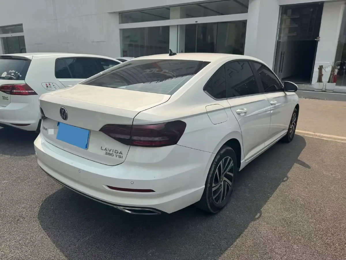 2022 Volkswagen Sagitar 1.2T 116HP L4 7DCT,autocango,china used car exporter,china ev exporter,chinese used car exporter,chinese used ev exporter