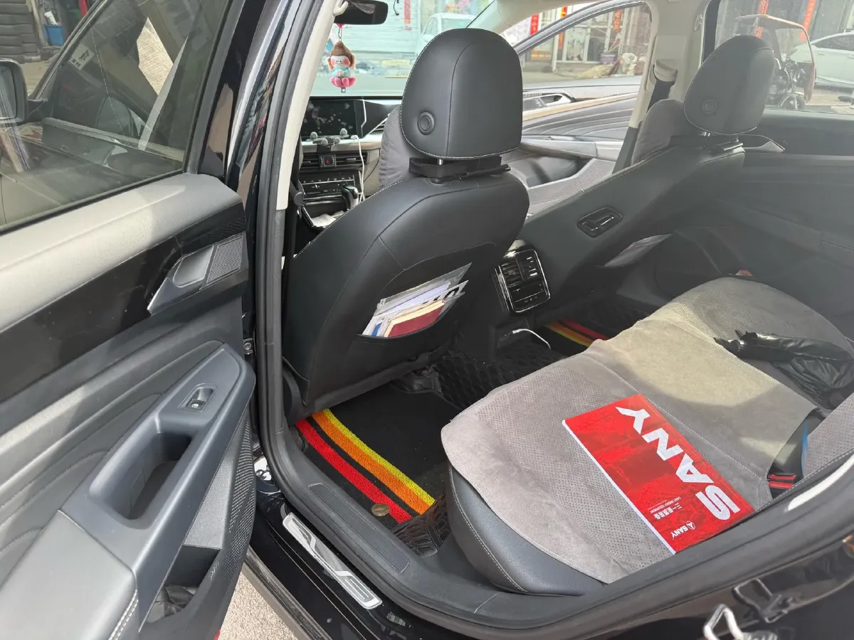 2023 Volkswagen Passat 2.0T 186HP L4 7DCT,autocango,china used car exporter,china ev exporter,chinese used car exporter,chinese used ev exporter