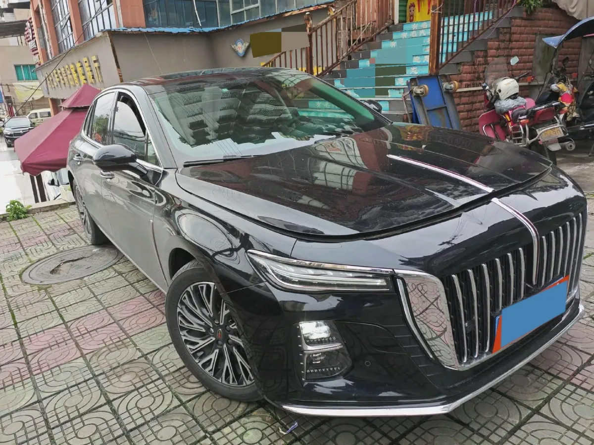 2024 HongQi H5 1.5T 169HP L4 1DHT Hybrid,autocango,china used car exporter,china ev exporter,chinese used car exporter,chinese used ev exporter