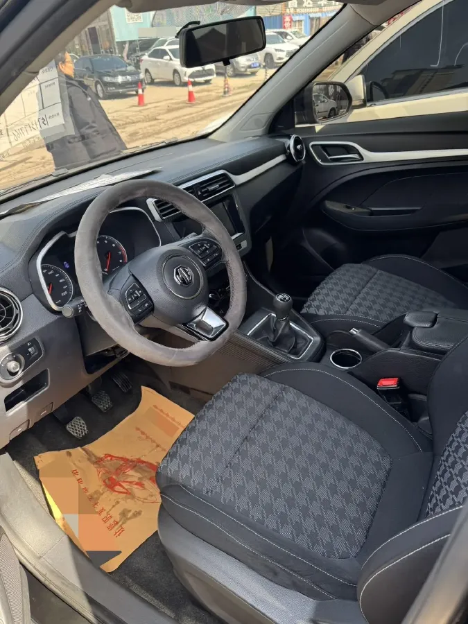 2017 MG ZS 1.5L 120HP L4 5MT,autocango,china used car exporter,china ev exporter,chinese used car exporter,chinese used ev exporter