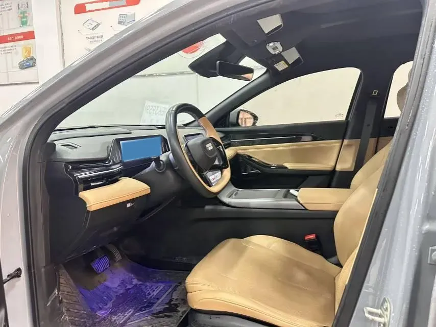 2023 Geely Galaxy L6 1.5T 163HP L4 3DHT PHEV,autocango,china used car exporter,china ev exporter,chinese used car exporter,chinese used ev exporter