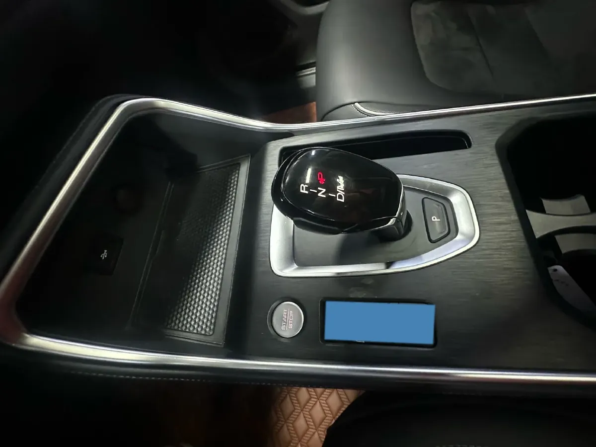 2021 Haval H6 1.5T 150HP L4 7DCT,autocango,china used car exporter,china ev exporter,chinese used car exporter,chinese used ev exporter