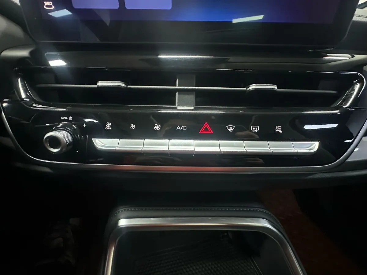 2021 Haval H6 1.5T 150HP L4 7DCT,autocango,china used car exporter,china ev exporter,chinese used car exporter,chinese used ev exporter