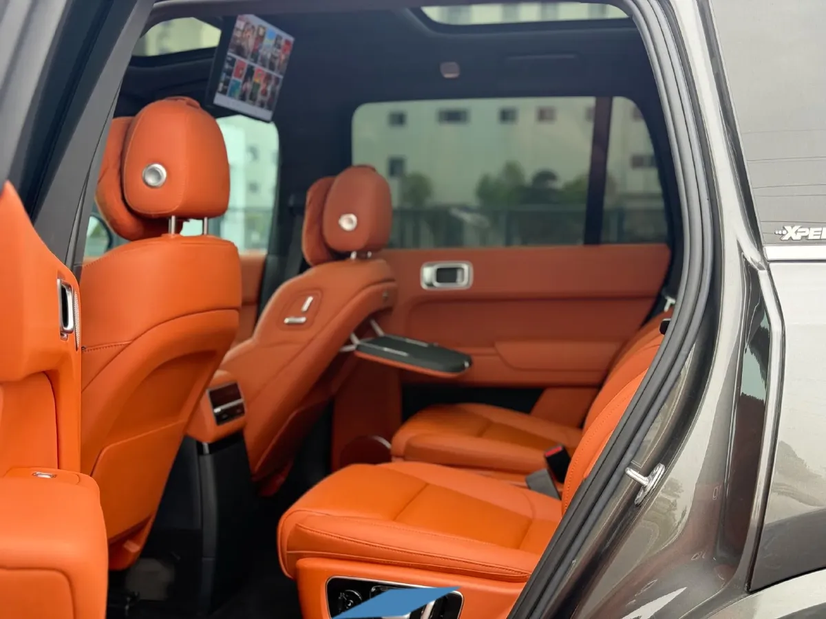 2022 Li L9 Range Extended 154HP REEV 42.6KWH,autocango,china used car exporter,china ev exporter,chinese used car exporter,chinese used ev exporter