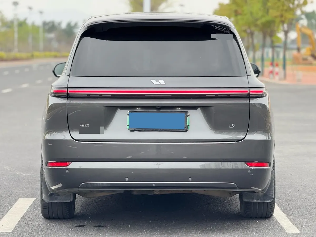 2022 Li L9 Range Extended 154HP REEV 42.6KWH,autocango,china used car exporter,china ev exporter,chinese used car exporter,chinese used ev exporter