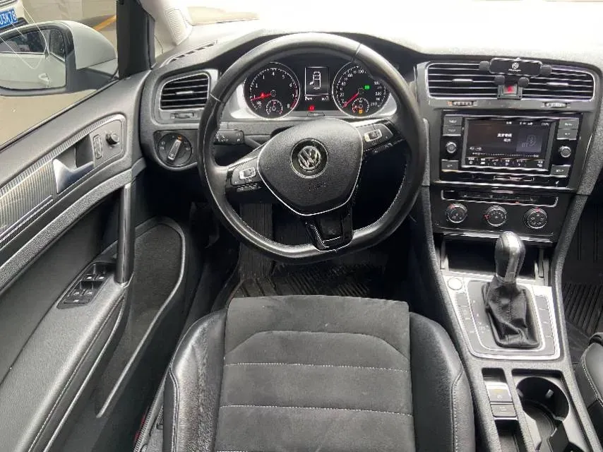 2018 Volkswagen Golf 1.4T 131HP L4 7DCT,autocango,china used car exporter,china ev exporter,chinese used car exporter,chinese used ev exporter