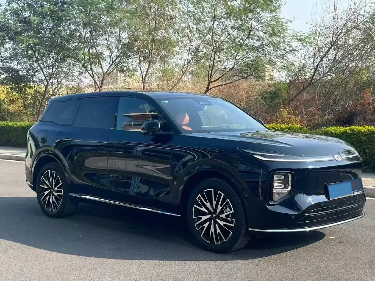 2025 ChangAn QiYuan Q07 1.5L 98HP L4 E-CVT PHEV,autocango,china used car exporter,china ev exporter,chinese used car exporter,chinese used ev exporter