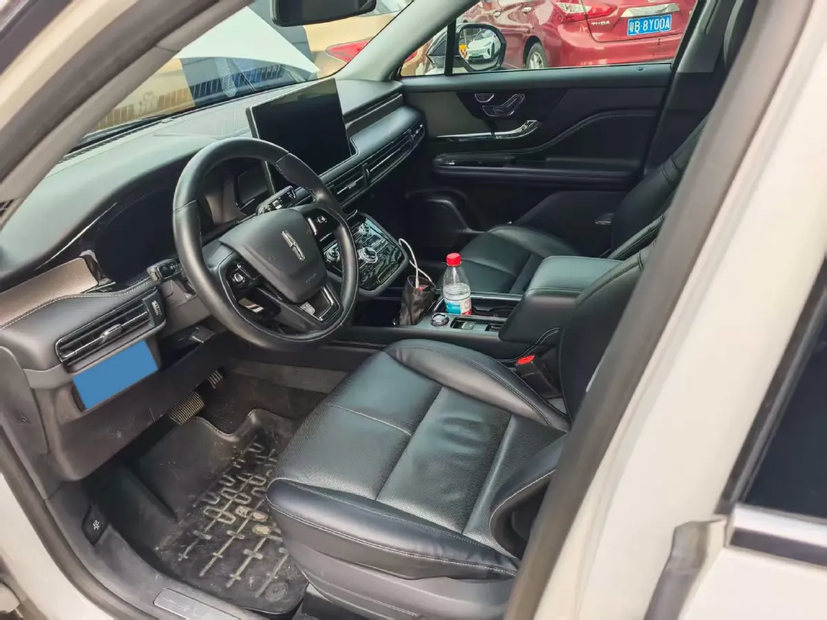 2022 Lincoln Corsair 2.0T 245HP L4 8AT,autocango,china used car exporter,china ev exporter,chinese used car exporter,chinese used ev exporter