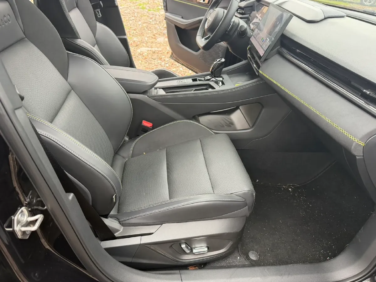 2023 MAXUS G50 1.5T 181HP L4 7DCT,autocango,china used car exporter,china ev exporter,chinese used car exporter,chinese used ev exporter