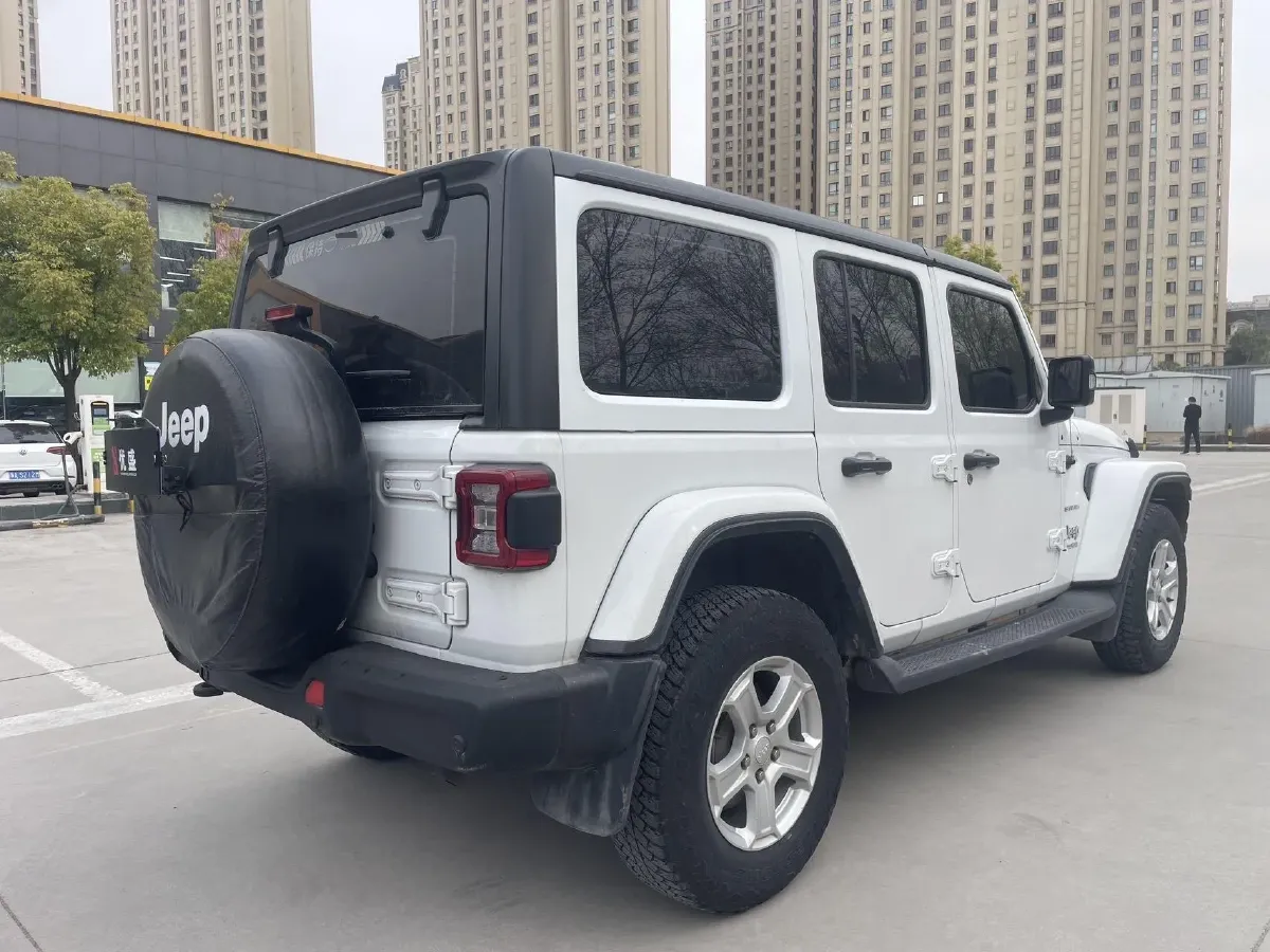 2019 Jeep Wrangler 2.0T 266HP L4 8AT,autocango,china used car exporter,china ev exporter,chinese used car exporter,chinese used ev exporter