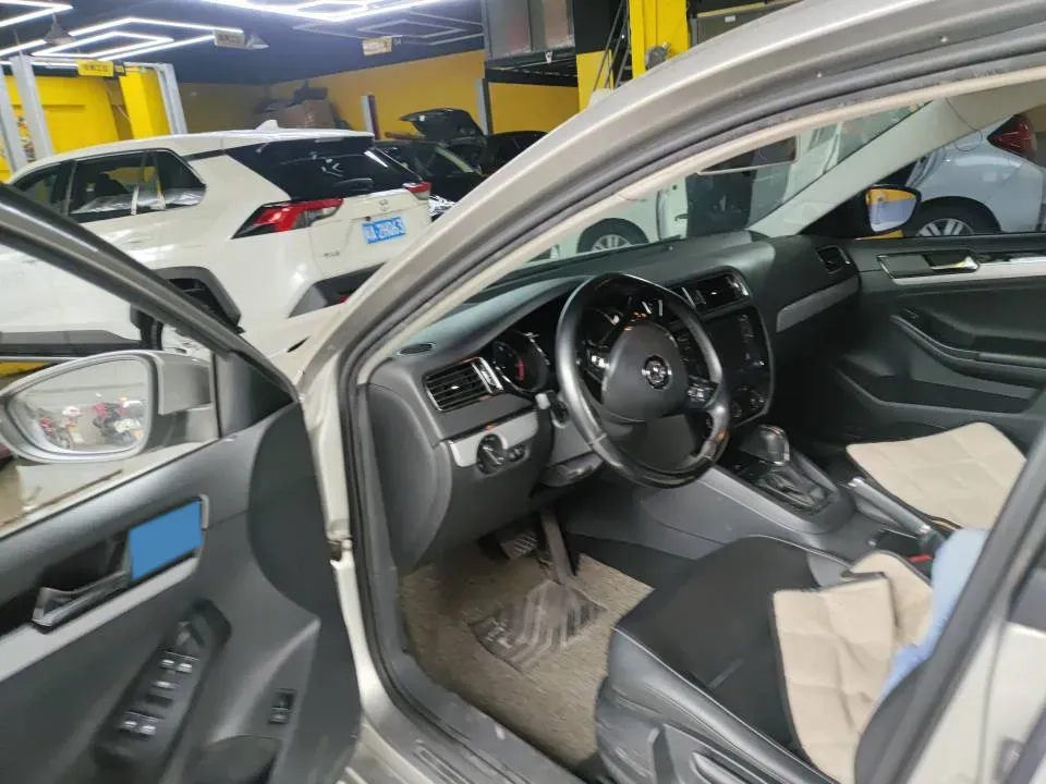 2018 JMC YuSheng S350 2.0T 141HP L4 6AT,autocango,china used car exporter,china ev exporter,chinese used car exporter,chinese used ev exporter