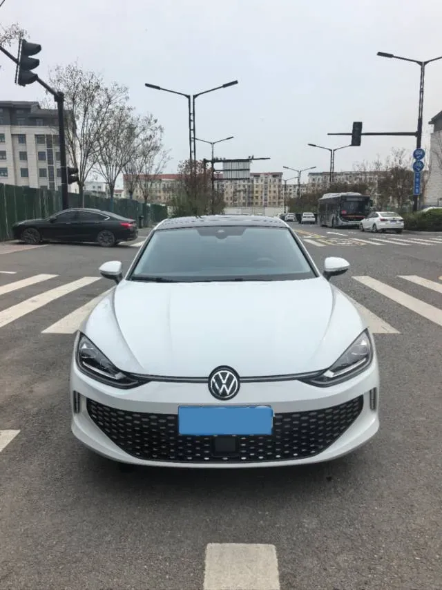 2023 Volkswagen Lamando 1.4T 150HP L4 7DCT,autocango,china used car exporter,china ev exporter,chinese used car exporter,chinese used ev exporter