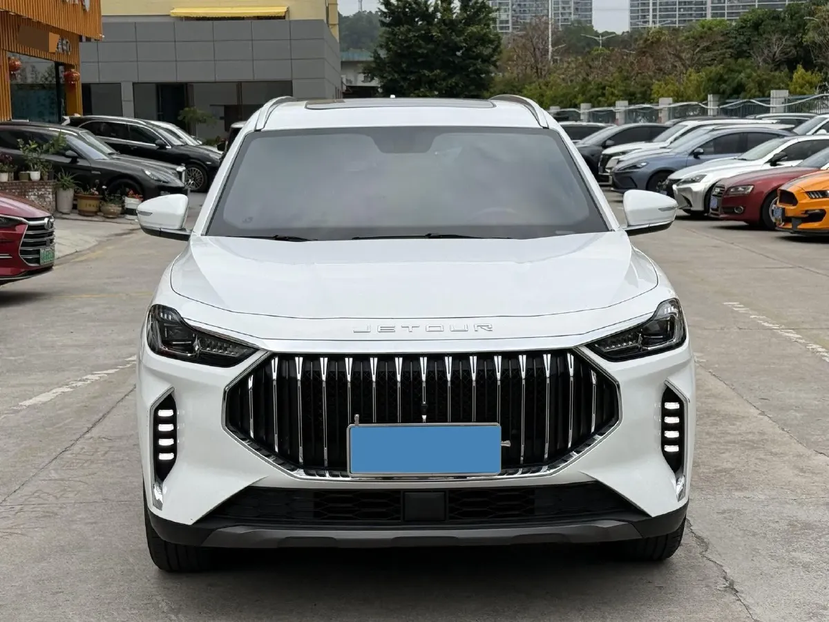 2023 Jetour X70 Plus 1.5T 156HP L4 6MT,autocango,china used car exporter,china ev exporter,chinese used car exporter,chinese used ev exporter