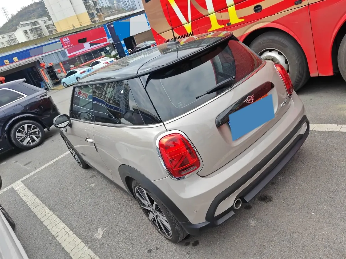 2022 MINI MINI 1.5T 136HP L3 7DCT,autocango,china used car exporter,china ev exporter,chinese used car exporter,chinese used ev exporter