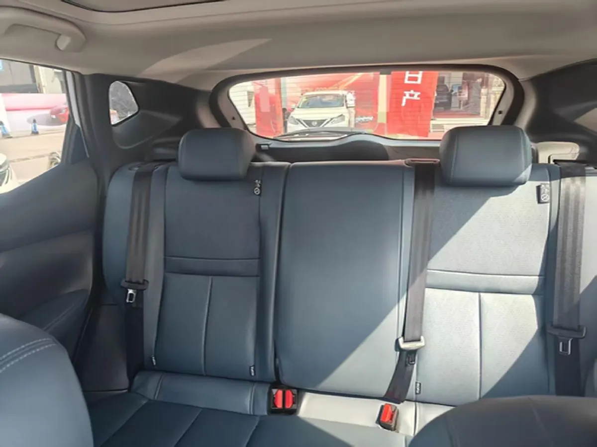 2023 Nissan Qashqai 2.0L 151HP L4 CVT,autocango,china used car exporter,china ev exporter,chinese used car exporter,chinese used ev exporter