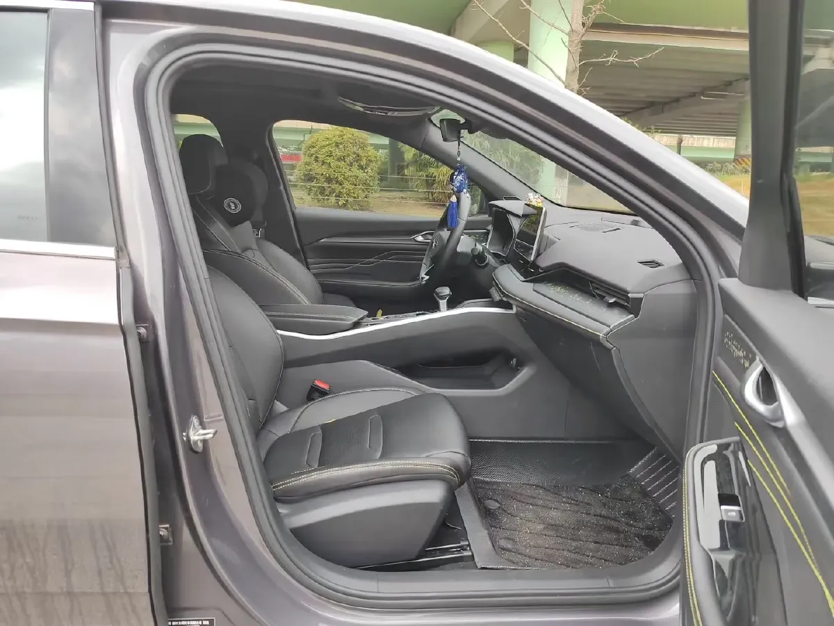 2023 Geely Preface 1.5T 181HP L4 7DCT,autocango,china used car exporter,china ev exporter,chinese used car exporter,chinese used ev exporter