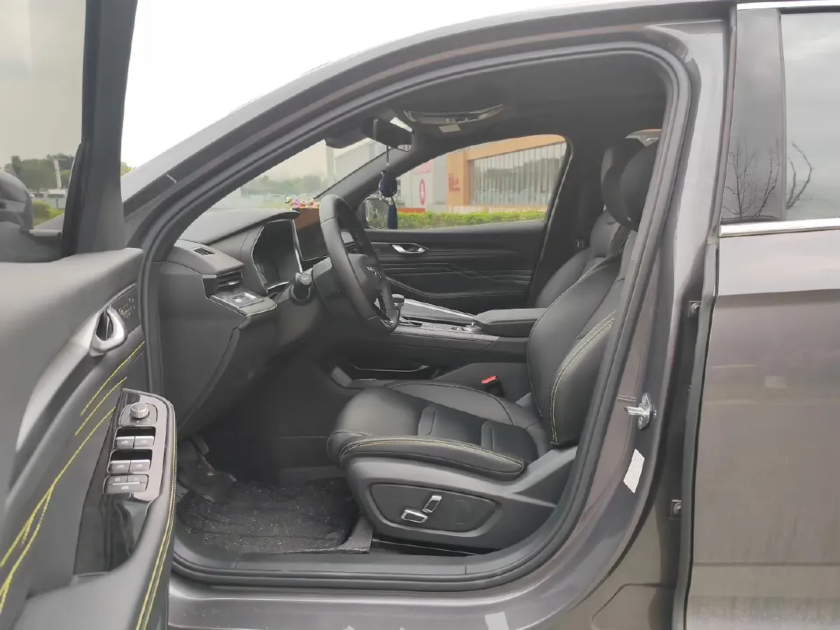 2023 Geely Preface 1.5T 181HP L4 7DCT,autocango,china used car exporter,china ev exporter,chinese used car exporter,chinese used ev exporter