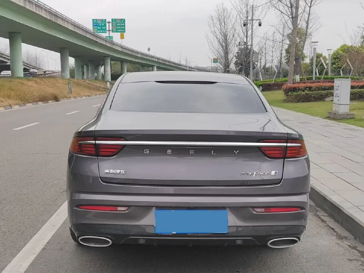 2023 Geely Preface 1.5T 181HP L4 7DCT,autocango,china used car exporter,china ev exporter,chinese used car exporter,chinese used ev exporter