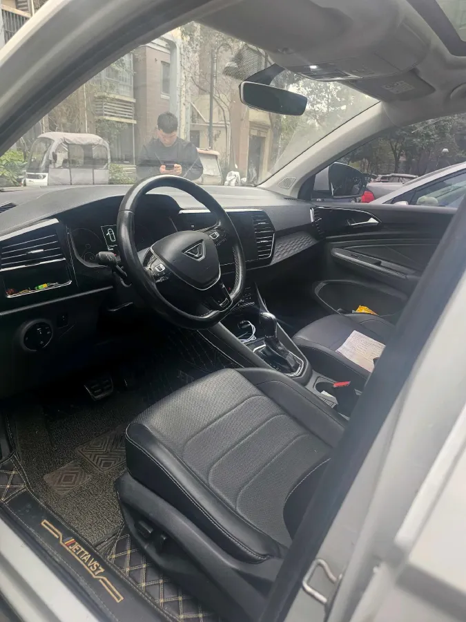 2020 Jetta VS7 1.4T 150HP L4 6AT,autocango,china used car exporter,china ev exporter,chinese used car exporter,chinese used ev exporter