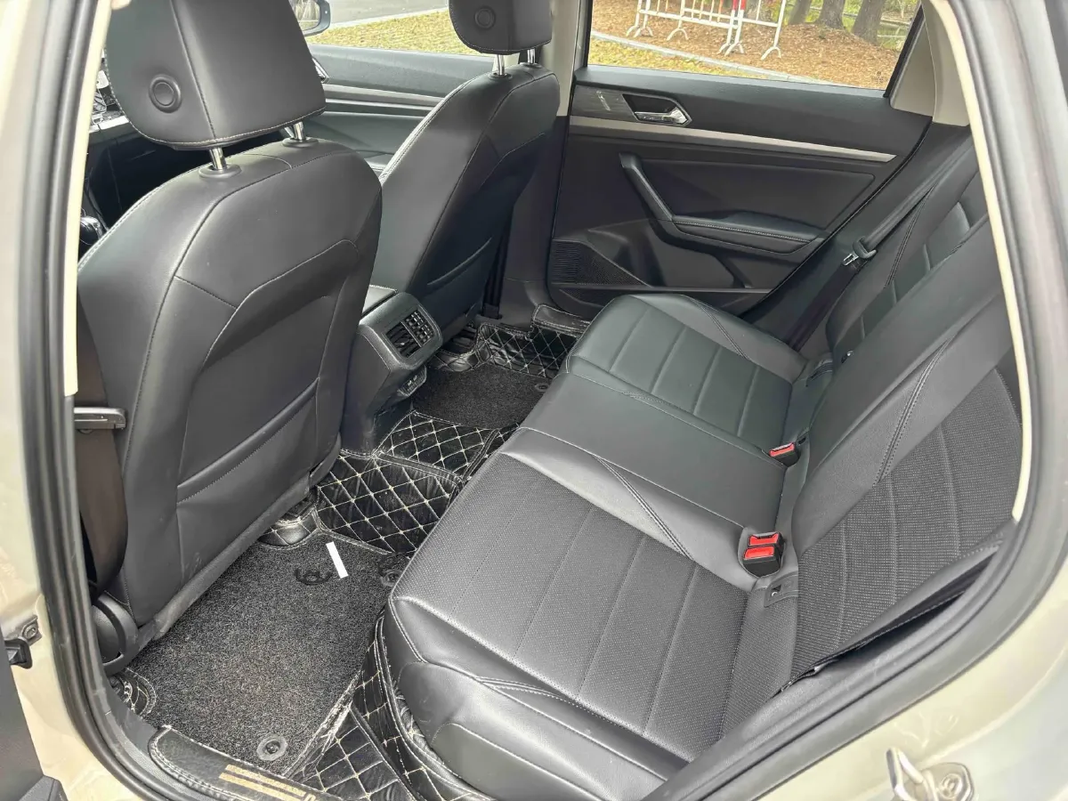 2019 Volkswagen Lavida 1.2T 116HP L4 7DCT,autocango,china used car exporter,china ev exporter,chinese used car exporter,chinese used ev exporter