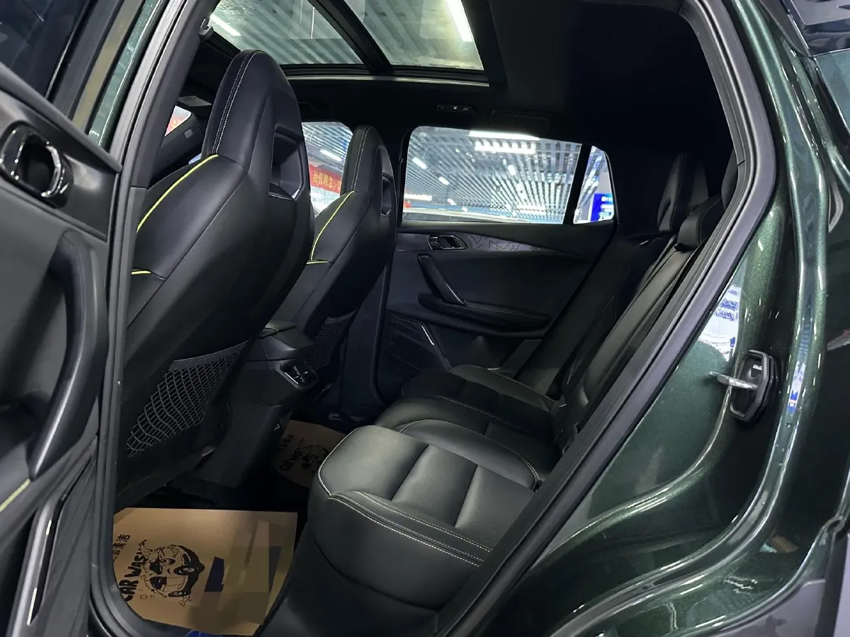 2023 LYNK&CO 03 1.5T 181HP L4 7DCT,autocango,china used car exporter,china ev exporter,chinese used car exporter,chinese used ev exporter