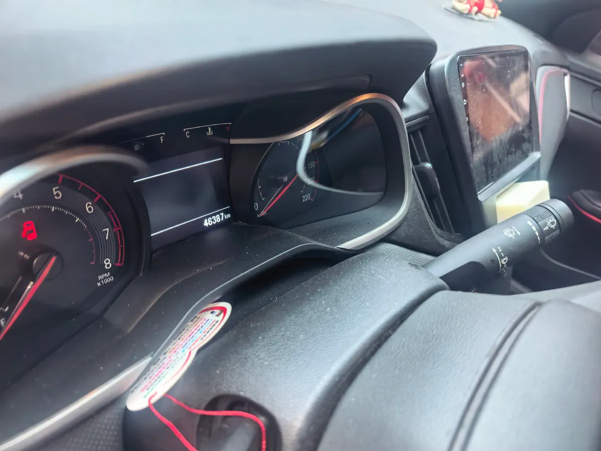 2019 Chevrolet Monza 1.3T 163HP L3 6AT,autocango,china used car exporter,china ev exporter,chinese used car exporter,chinese used ev exporter