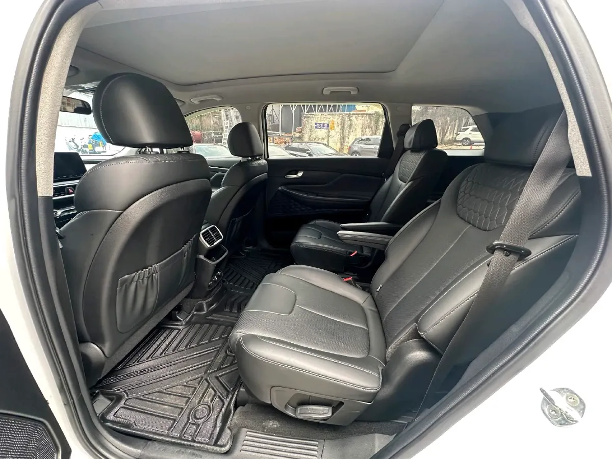 2021 Toyota RAV4 2.5L 178HP L4 E-CVT Hybrid,autocango,china used car exporter,china ev exporter,chinese used car exporter,chinese used ev exporter