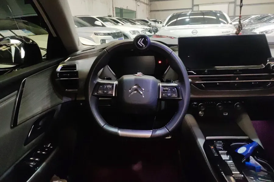 2021 Citroen C5 X 1.6T 175HP L4 8AT,autocango,china used car exporter,china ev exporter,chinese used car exporter,chinese used ev exporter