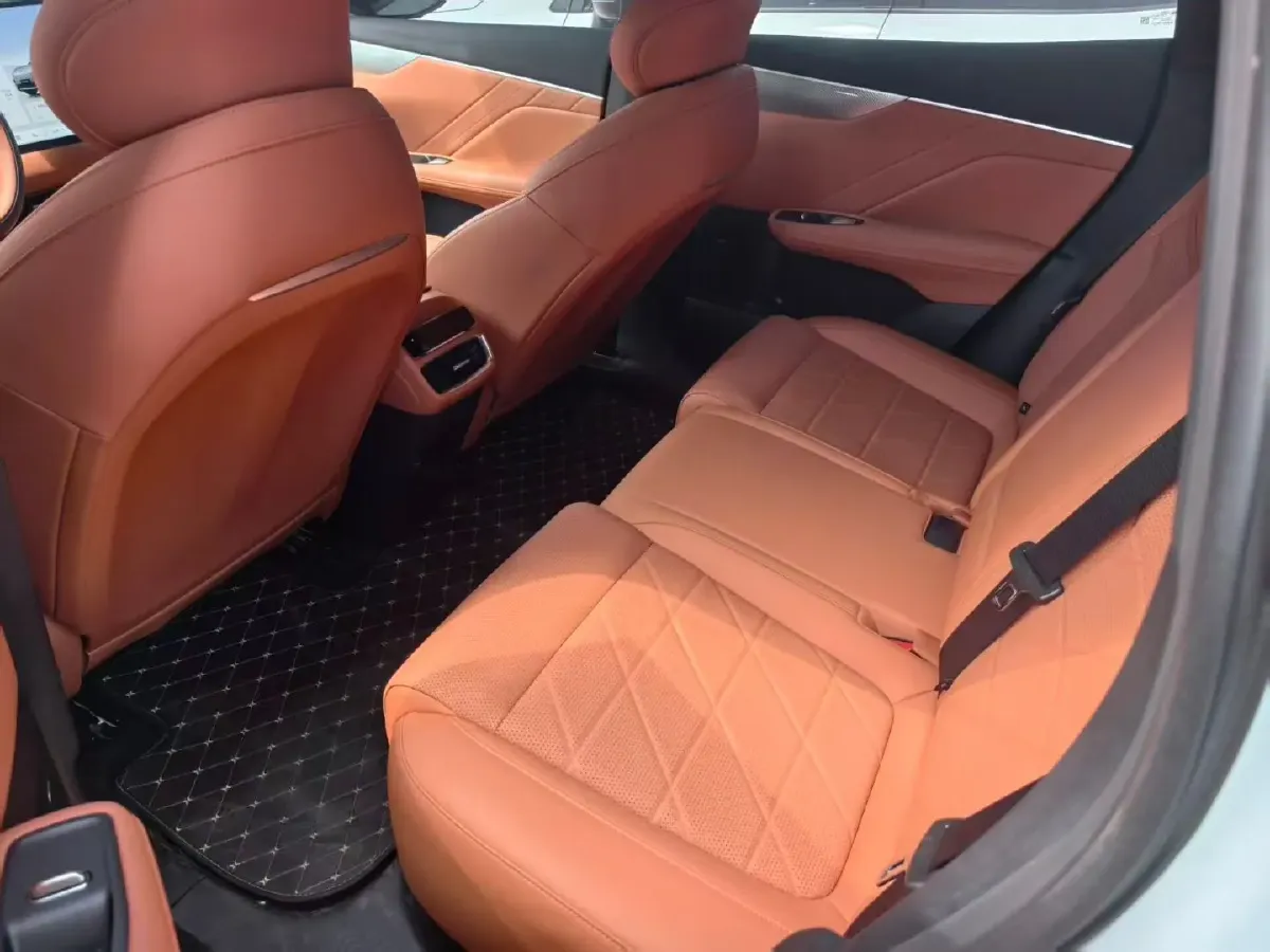 2025 ChangAn QiYuan A07 BEV 56.1KWH,autocango,china used car exporter,china ev exporter,chinese used car exporter,chinese used ev exporter