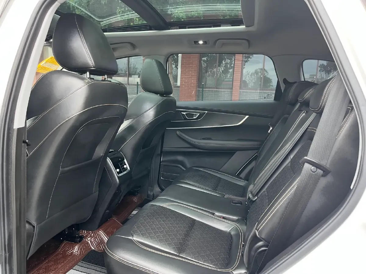 2024 Chery Tiggo 8 1.5T 156HP L4 6DCT,autocango,china used car exporter,china ev exporter,chinese used car exporter,chinese used ev exporter