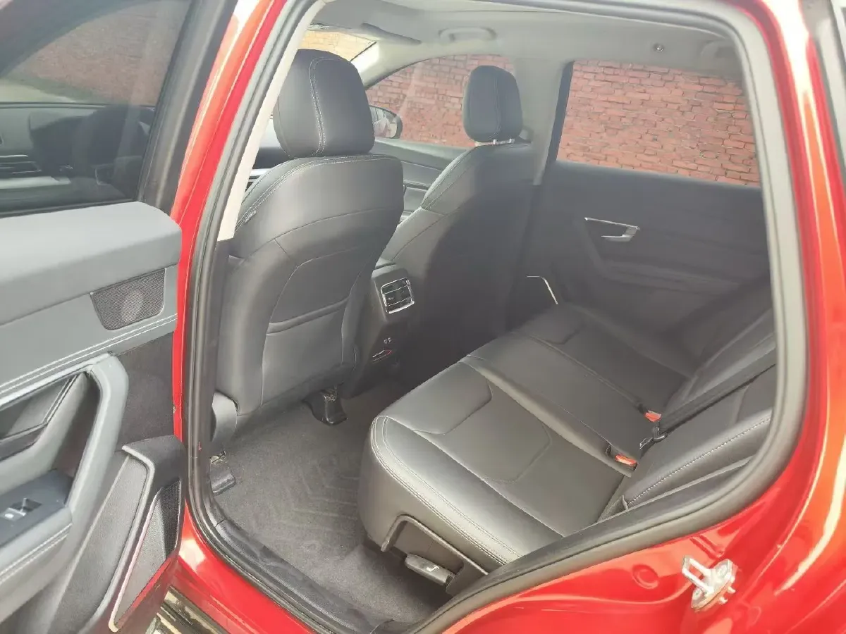 2020 BYD Qin Pro 1.5T 160HP L4 6MT,autocango,china used car exporter,china ev exporter,chinese used car exporter,chinese used ev exporter