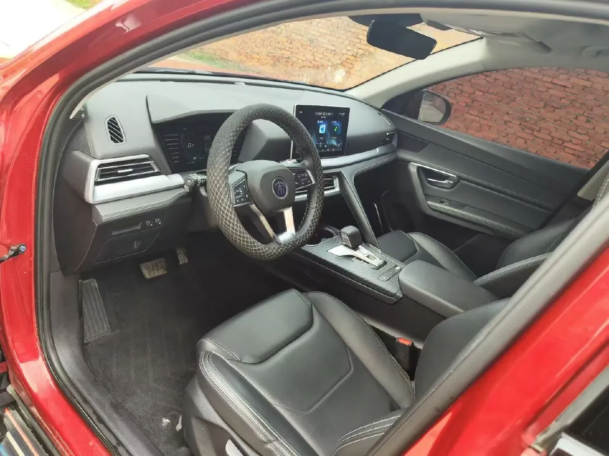 2020 BYD Qin Pro 1.5T 160HP L4 6MT,autocango,china used car exporter,china ev exporter,chinese used car exporter,chinese used ev exporter