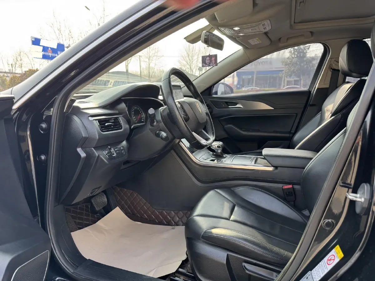 2020 HongQi H5 1.5T 169HP L4 7DCT,autocango,china used car exporter,china ev exporter,chinese used car exporter,chinese used ev exporter