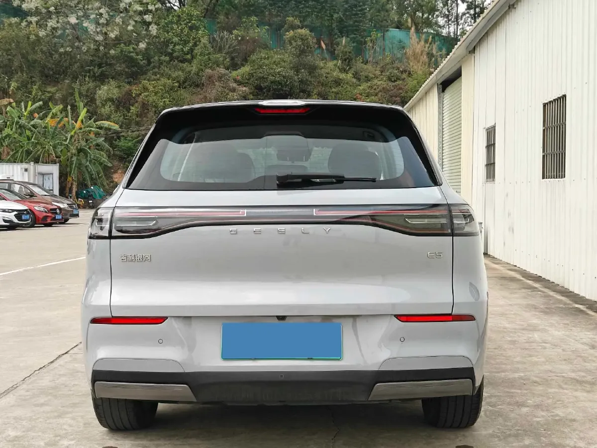 2024 YuanChen Super Van BEV 51KWH,autocango,china used car exporter,china ev exporter,chinese used car exporter,chinese used ev exporter