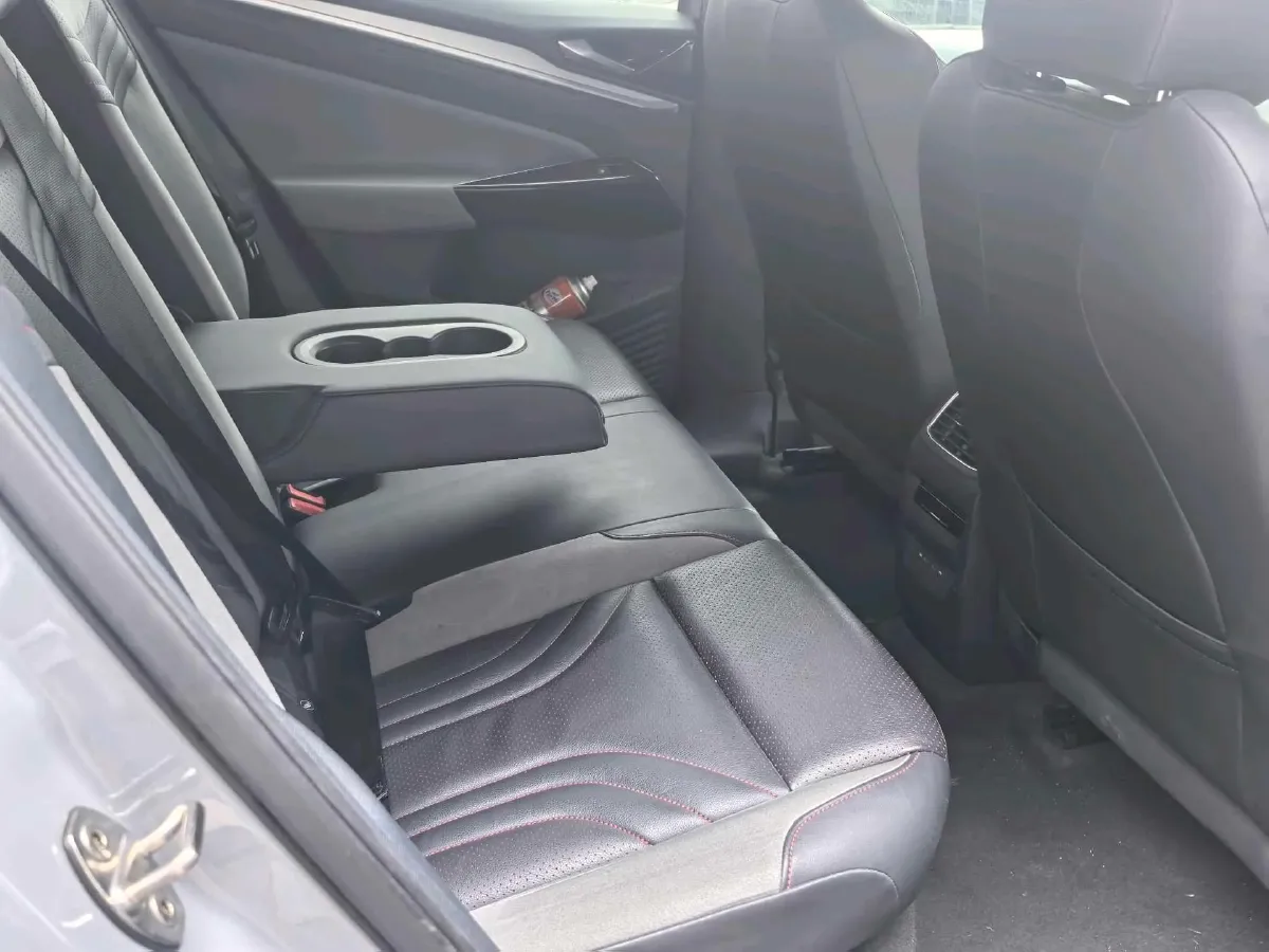 2021 Volkswagen ID.4 Crozz BEV 84.8KWH,autocango,china used car exporter,china ev exporter,chinese used car exporter,chinese used ev exporter