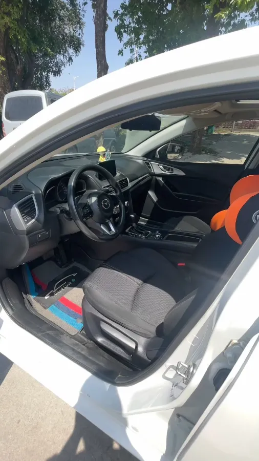 2017 Mazda 3 Axela 1.5L 117HP L4 6AT,autocango,china used car exporter,china ev exporter,chinese used car exporter,chinese used ev exporter