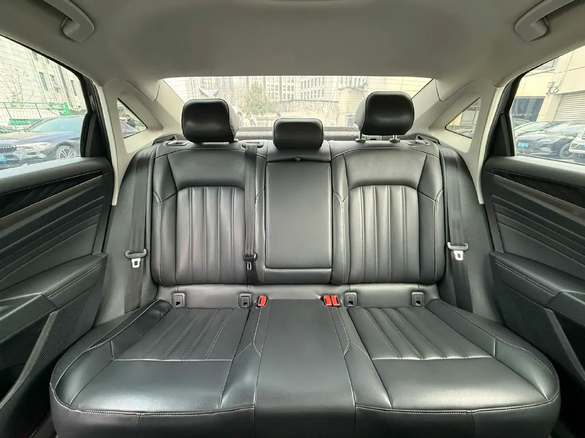 2019 Chevrolet Equinox 1.5T 180HP L4 6AT,autocango,china used car exporter,china ev exporter,chinese used car exporter,chinese used ev exporter