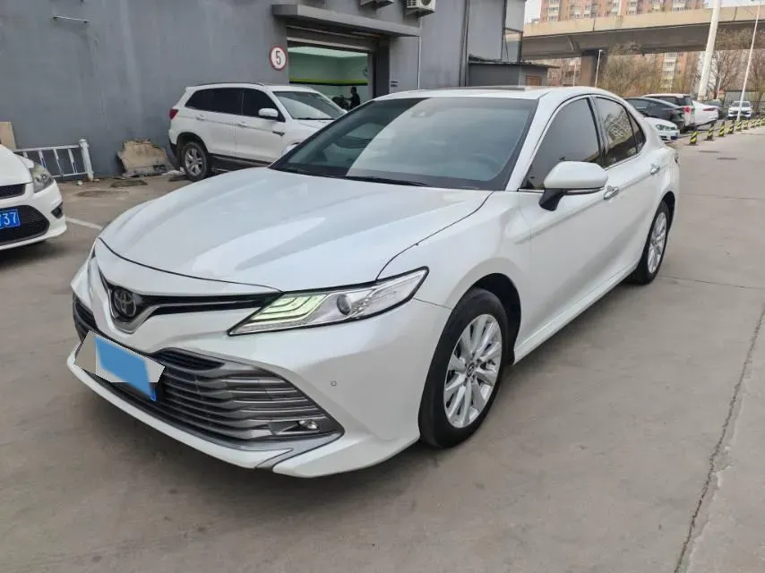 2019 Toyota Camry 2.0L 178HP L4 CVT,autocango,china used car exporter,china ev exporter,chinese used car exporter,chinese used ev exporter
