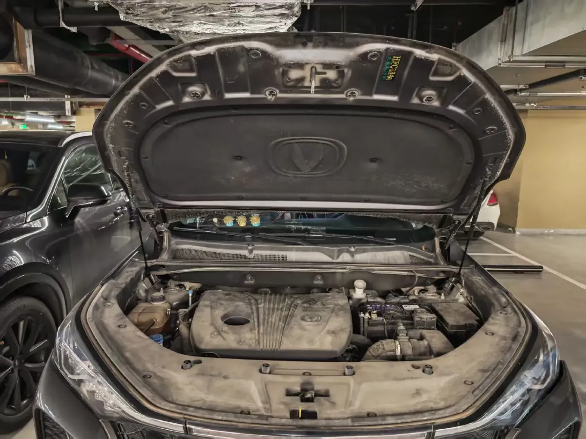 2020 ChangAn CS75 Plus 2.0T 233HP L4 8AT,autocango,china used car exporter,china ev exporter,chinese used car exporter,chinese used ev exporter