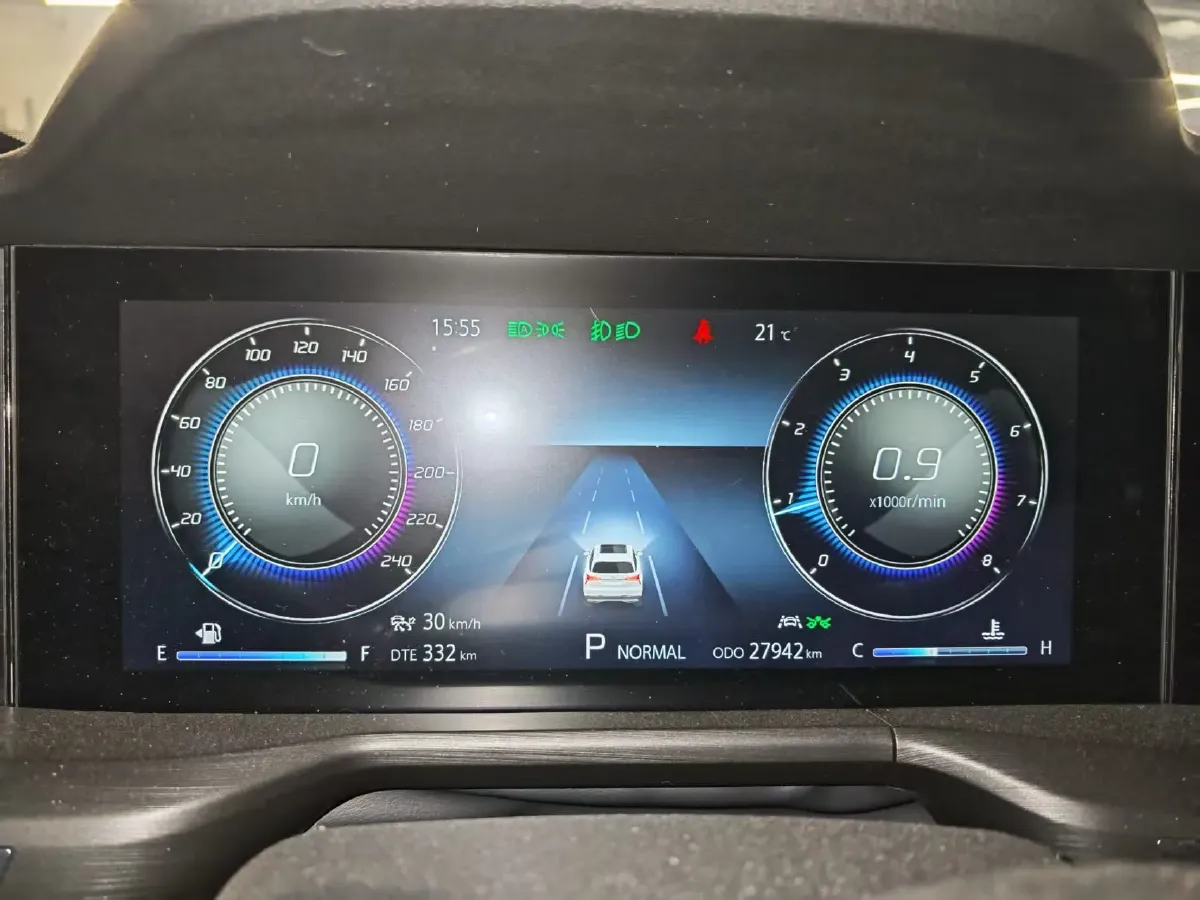 2020 ChangAn CS75 Plus 2.0T 233HP L4 8AT,autocango,china used car exporter,china ev exporter,chinese used car exporter,chinese used ev exporter