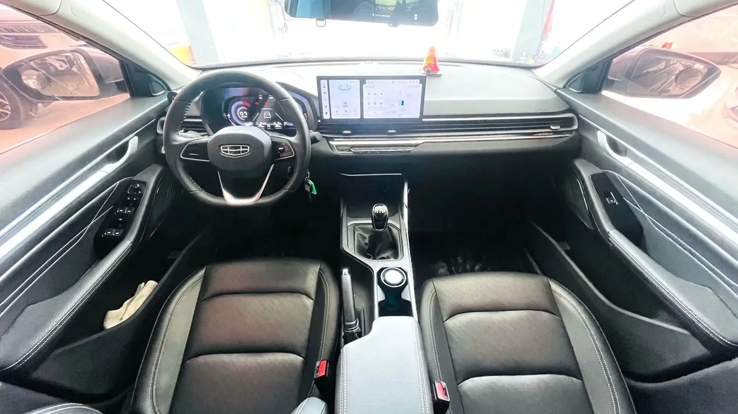 2023 Geely Emgrand 1.5L 127HP L4 5MT,autocango,china used car exporter,china ev exporter,chinese used car exporter,chinese used ev exporter