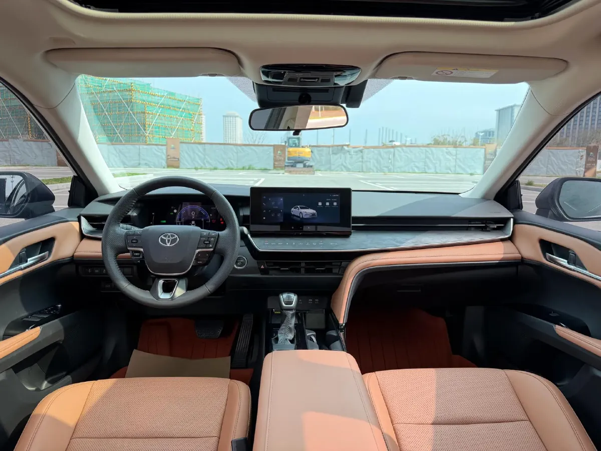 2024 Toyota Camry 2.0L 152HP L4 E-CVT Hybrid,autocango,china used car exporter,china ev exporter,chinese used car exporter,chinese used ev exporter